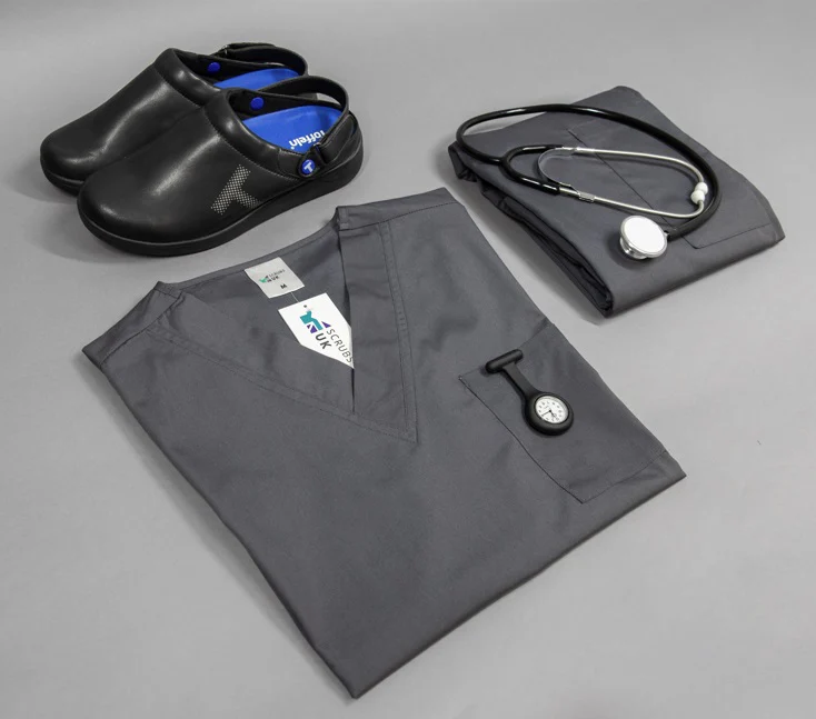 Scrubs UK PRO set of scrub top and trousers - Image 12