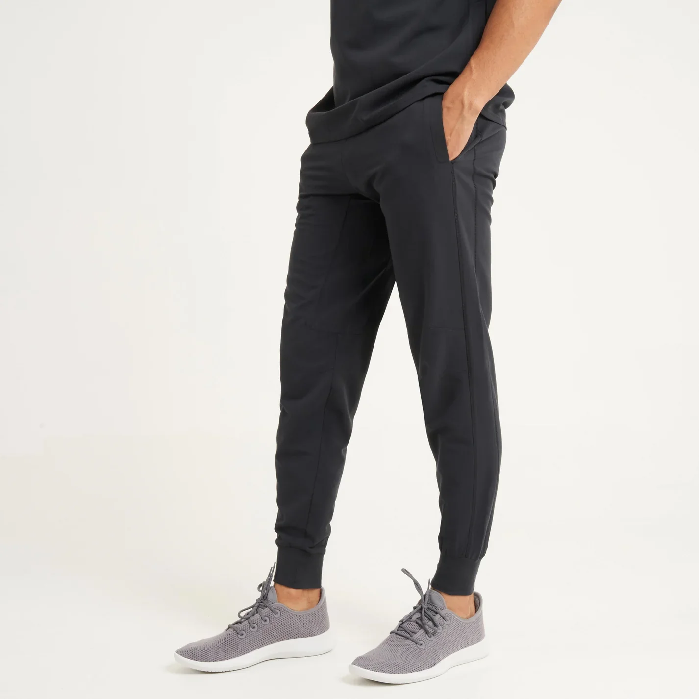 SIMKI Maxwell Men's Scrub Jogger - Image 5